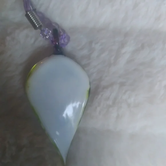 RELISTED🎉Host Pick 9/11 NWOT Purple Calla Lily Green Glass Flower Pendant - Picture 12 of 15